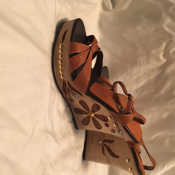 Leather Wedge platform embellished shoes - Picture 11 of 11